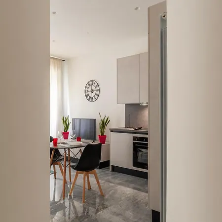 Guesthost - Regina Margherita