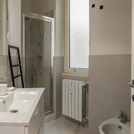 Guesthost - Regina Margherita Rom