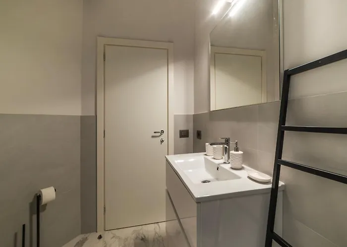 Guesthost - Regina Margherita 로마