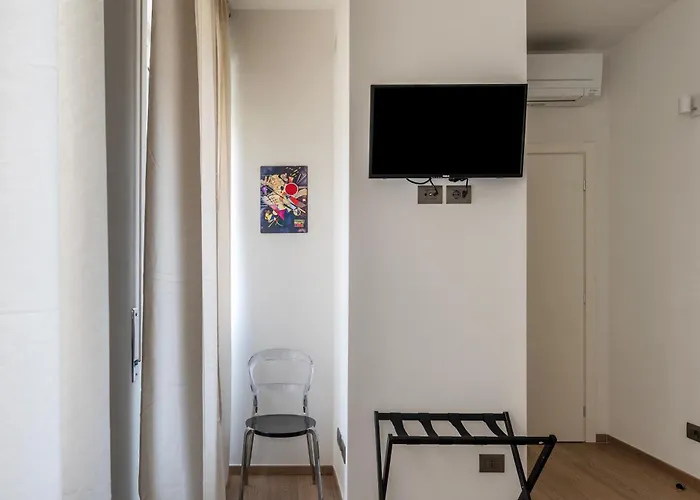 Guesthost - Regina Margherita *