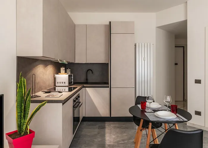 Guesthost - Regina Margherita *