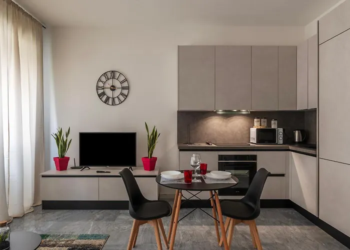 Guesthost - Regina Margherita